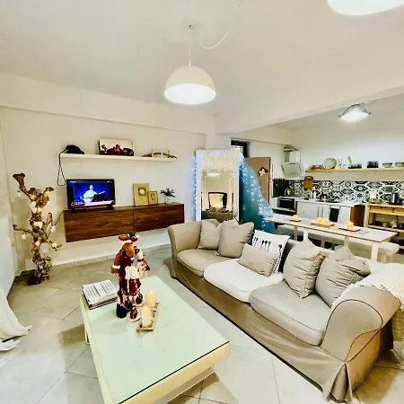 Apartament Nadia's White Loft Patras