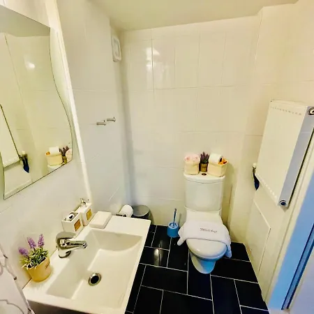 Nadia's White Loft Apartment