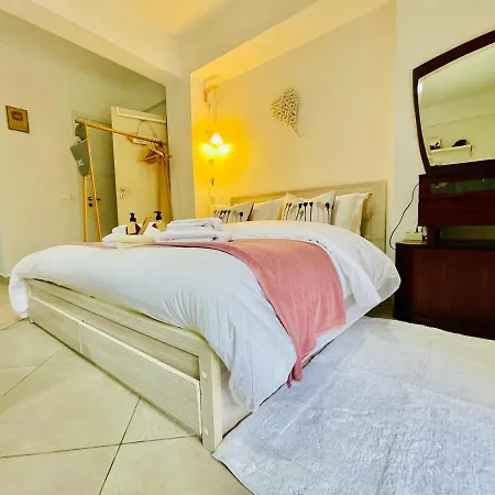 Appartement Nadia's White Loft Patras